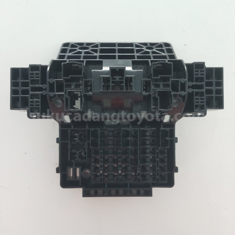 826000W020 BLOCK A/S,FUSE W/FUS - TOYOTA