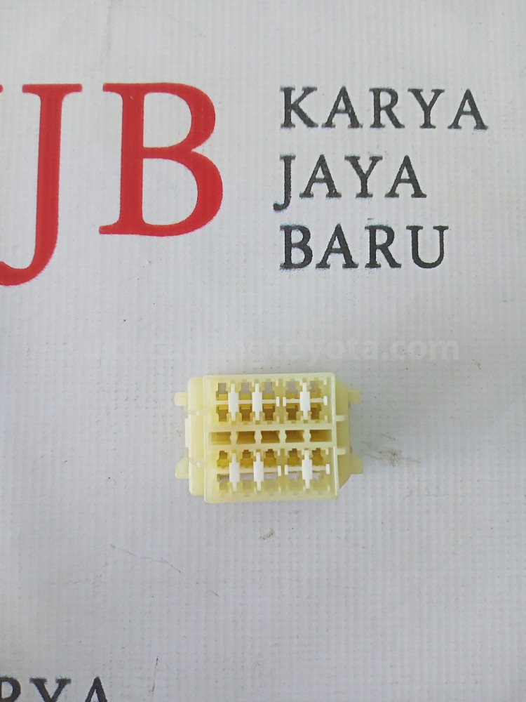 8261037020 BLOCK A/S FUSE NO.2 - TOYOTA