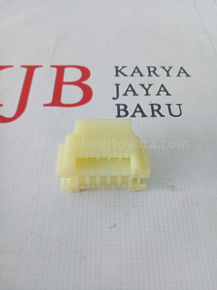 8261037020 BLOCK A/S FUSE NO.2 - TOYOTA