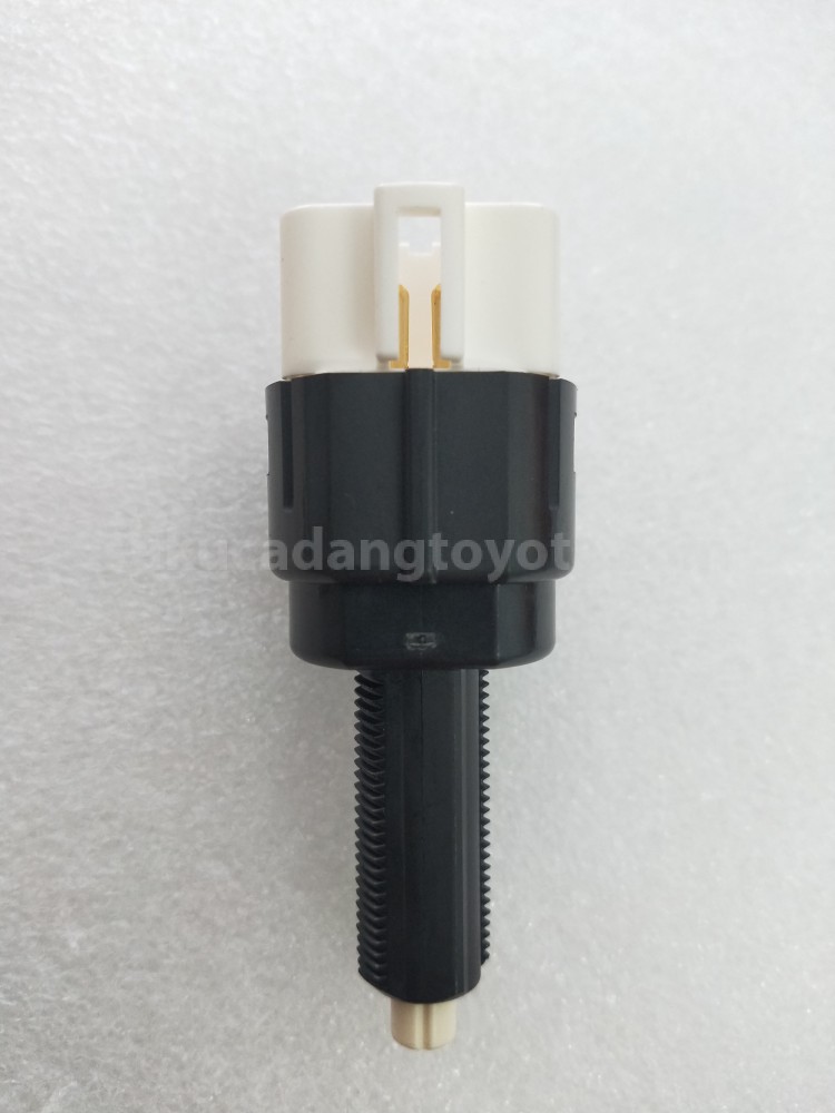 84340BZ010 SWITCH A/S,STOP LAMP - TOYOTA