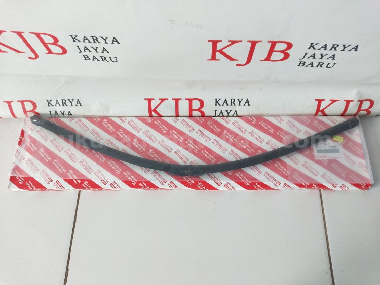 8521258035 BLADE, FR WIPER, RH - TOYOTA