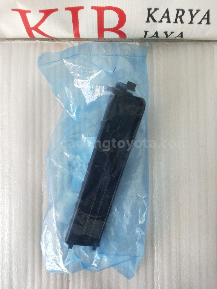 87114BZ020 COVER HEATER - TOYOTA