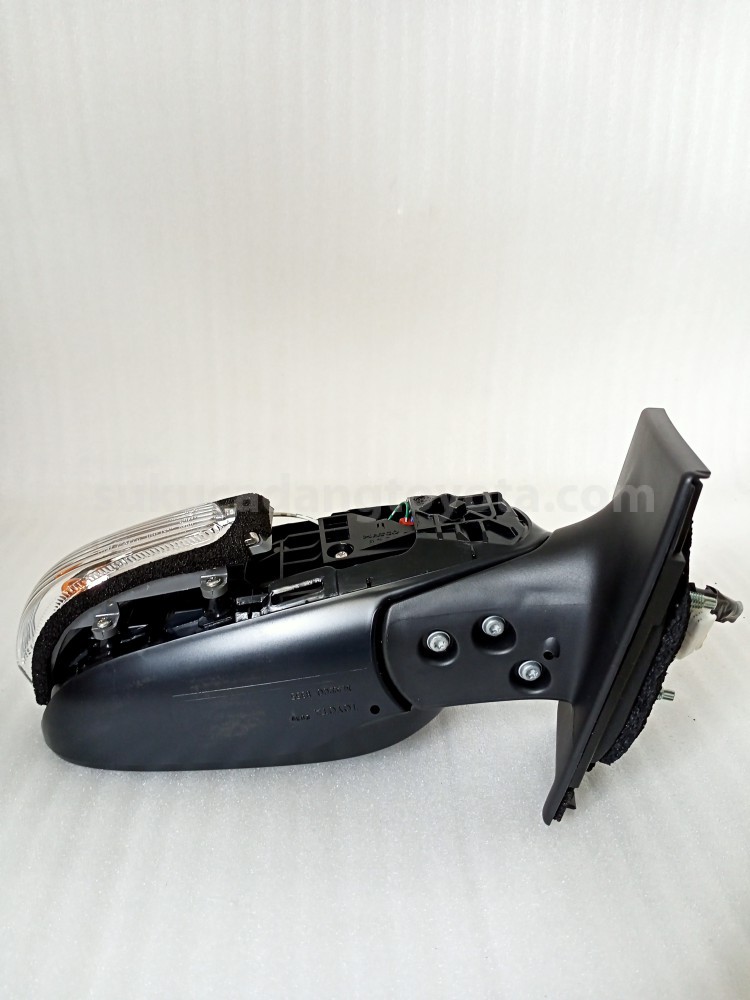879100D460 MIRROR ASSY, OUTER R - TOYOTA