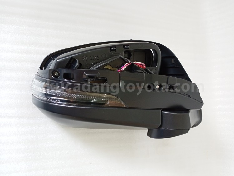 879100K792 MIRROR ASSY, OUTER R - TOYOTA