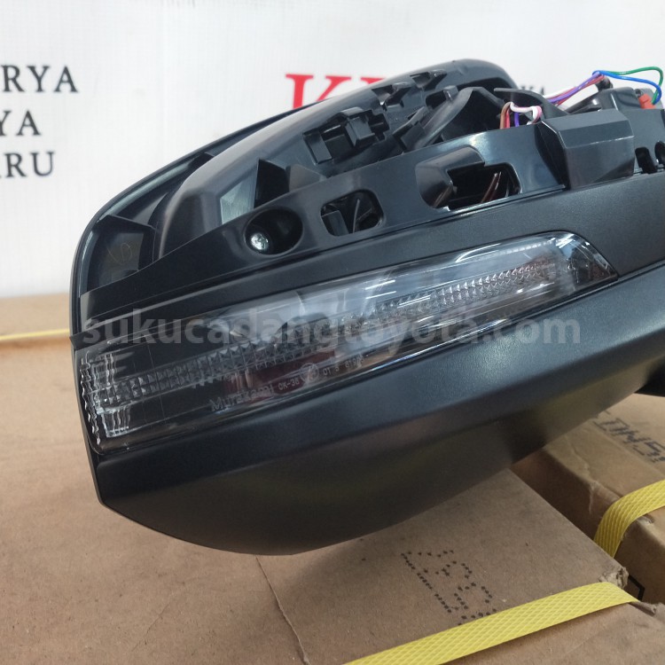 879100KD12 MIRROR ASSY, OUTER R - TOYOTA