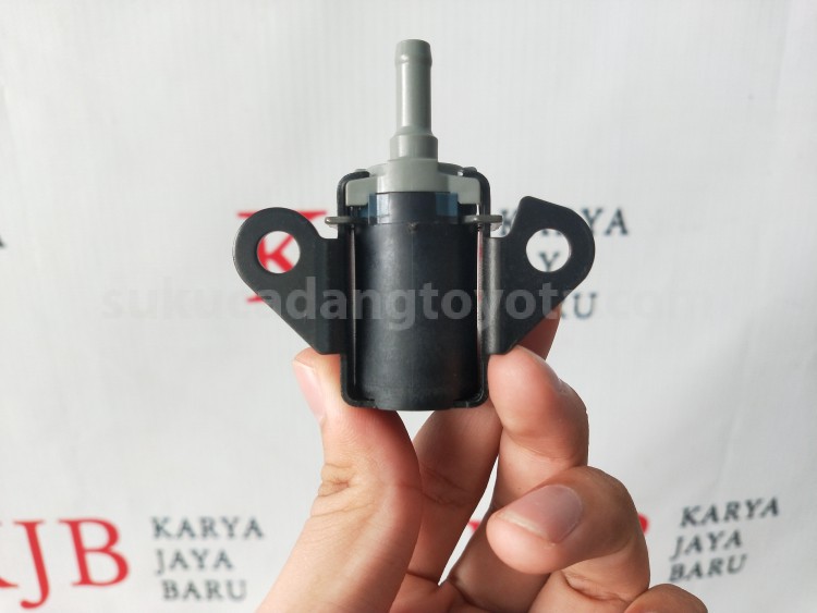 89470BZ020 VALVE ASSY,VACUUM - TOYOTA