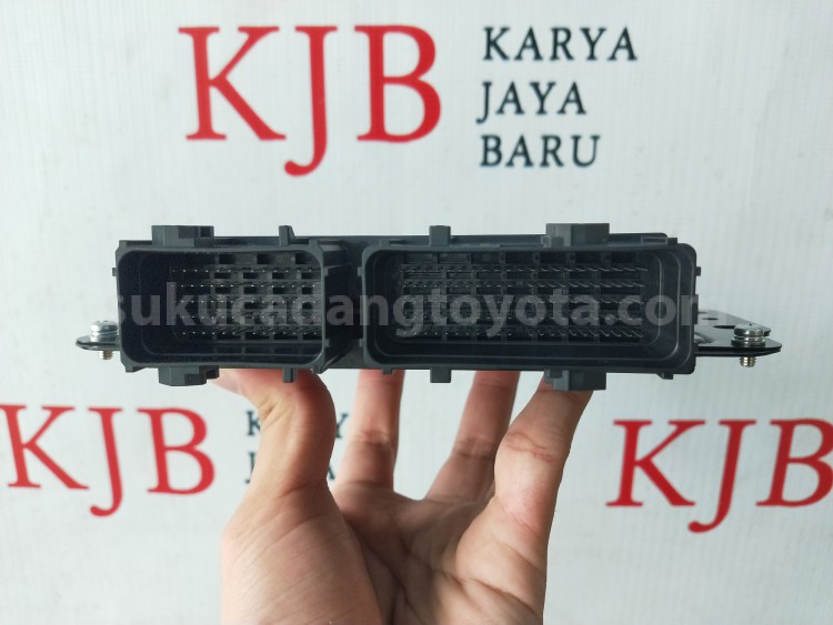 89560BZK22 COMPUTER AS FUEL INJ - TOYOTA
