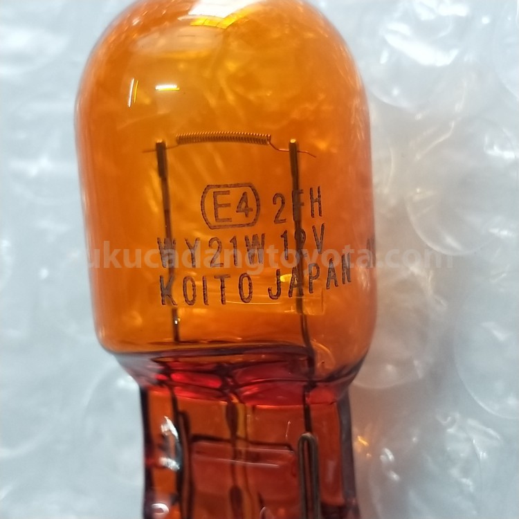 9004951179 BULB - TOYOTA