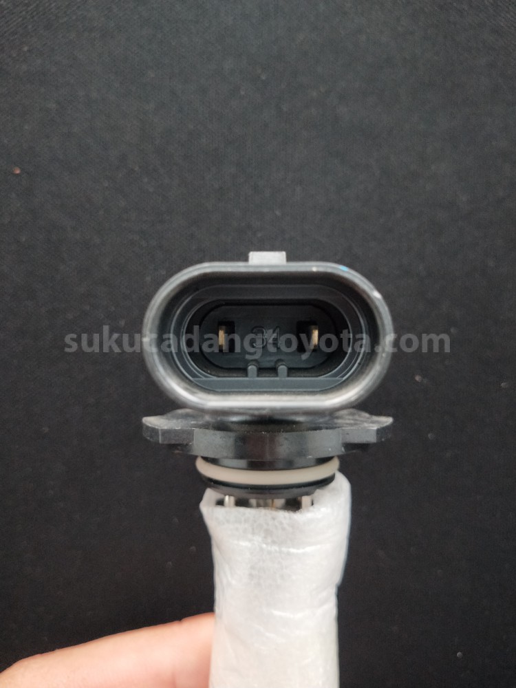 9004A81028 BULB - TOYOTA