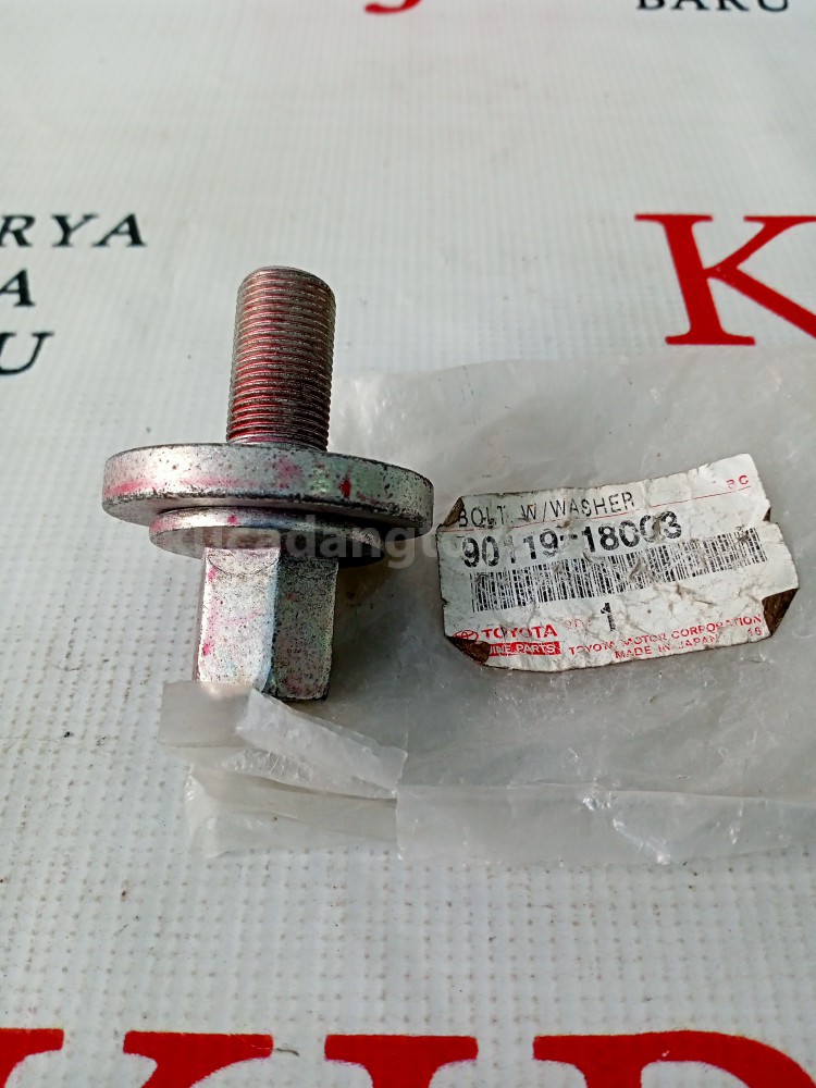 9011918003 BOLT, W/WASHER - TOYOTA