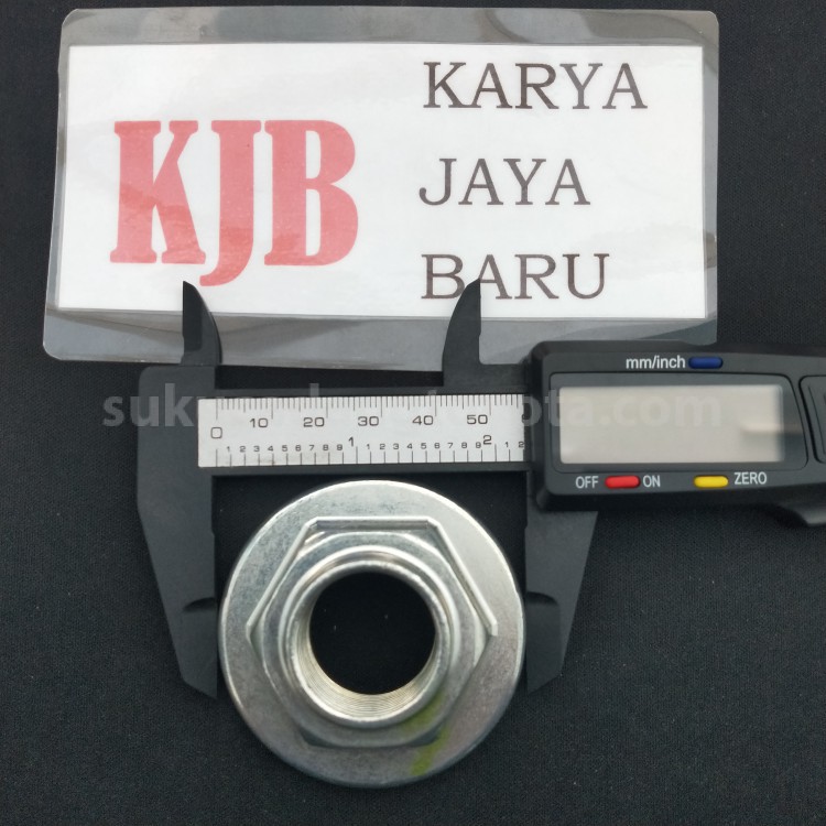 9017924010 NUT - TOYOTA