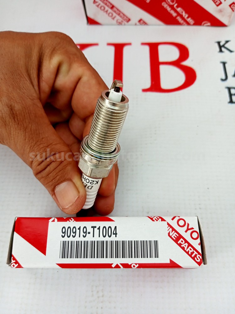 90919T1004 PLUG, K20HR-U11 - TOYOTA
