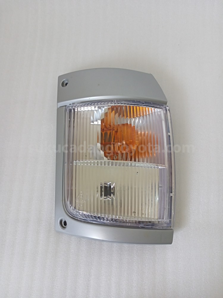 KBL1014000 LENS S/R TURN SIGN R - TOYOTA