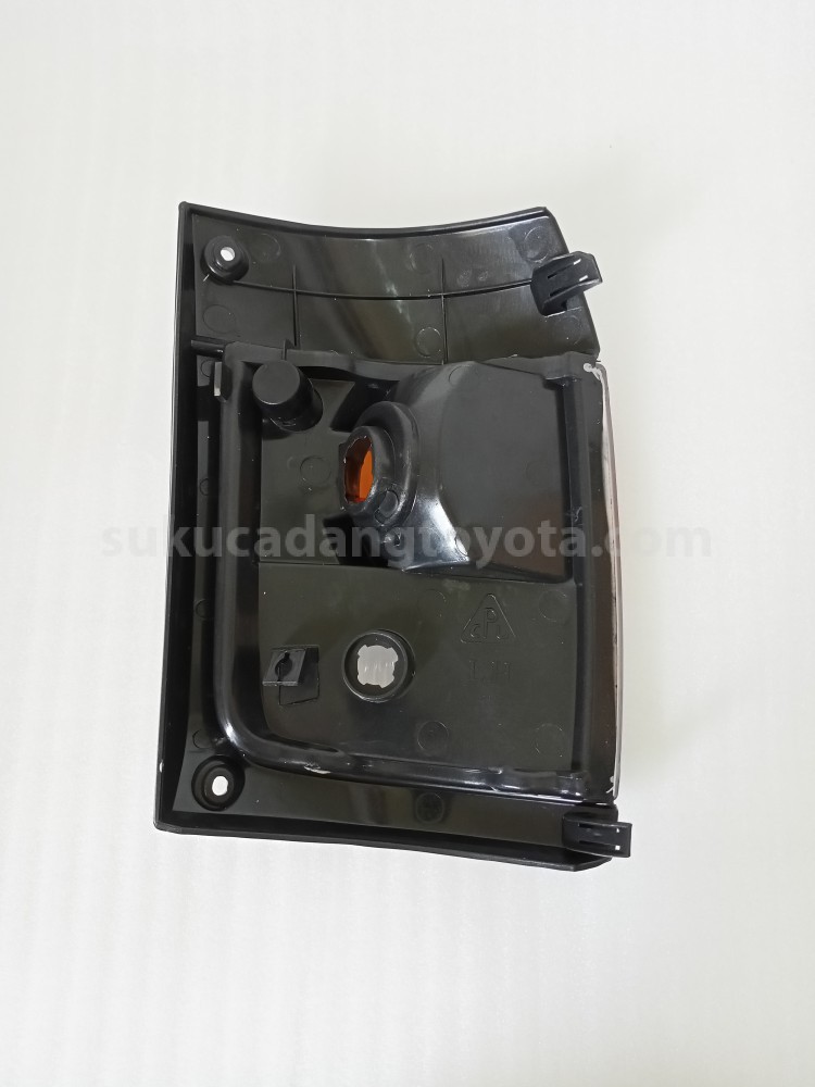 KBL1014001 LENS S/R TURN SIGN L - TOYOTA