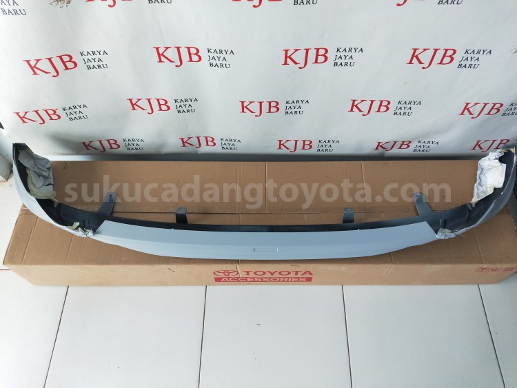 P5154BZA02 TRD FR BMP SPOI,SET - TOYOTA