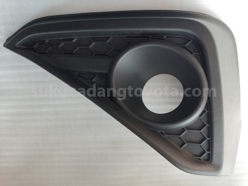 P5154BZA08 TRD FOG LAMP CVR,LH - TOYOTA