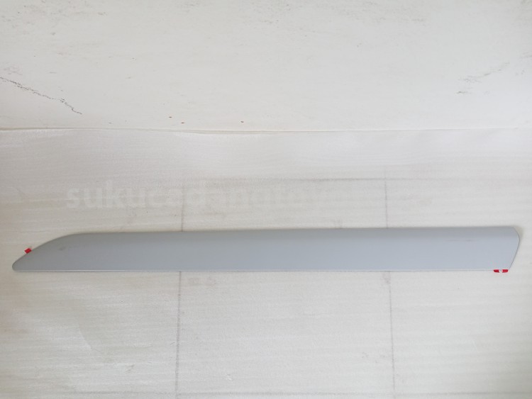 P5170BZA0200 SD PROTECT MOLD FR L - TOYOTA