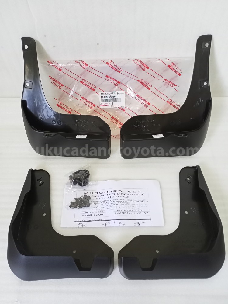 P5389BZA0K MUDGUARD, SET (1.3 VLZ) - TOYOTA