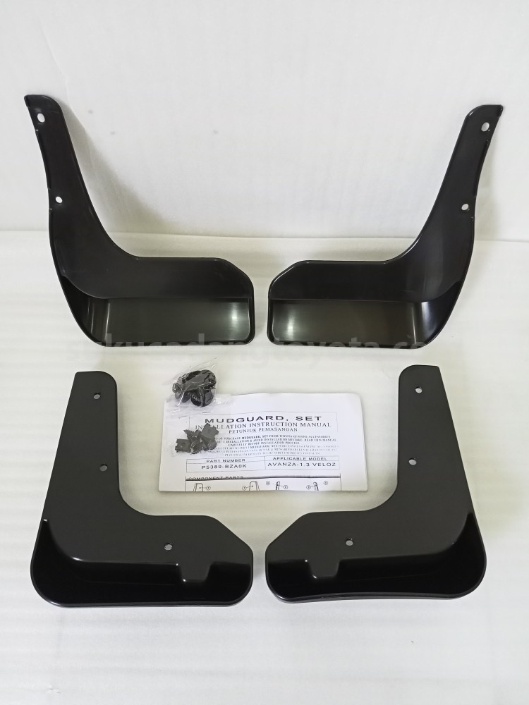 P5389BZA0K MUDGUARD, SET (1.3 VLZ) - TOYOTA