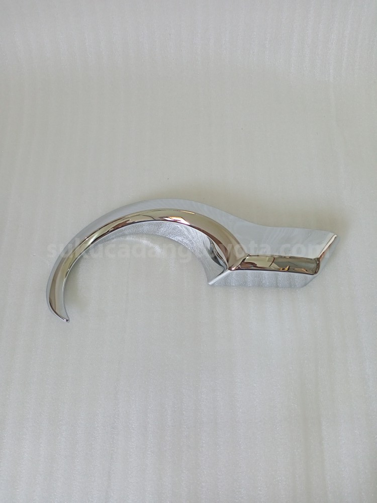 P5401BZA07 FOGLAMP ORNAMENT RHZ - TOYOTA