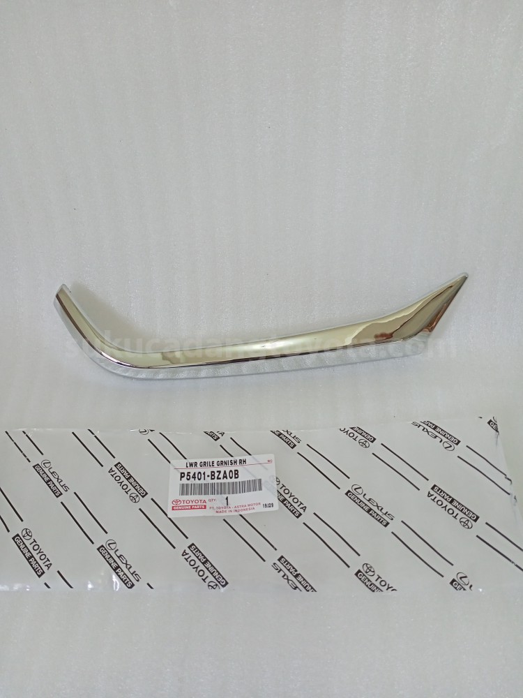 P5401BZA0B GRL CHRM ORMNT,RH - TOYOTA