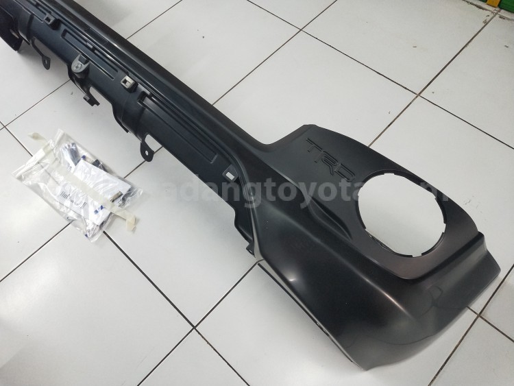 PZ0350K082 FR BUMPER SPOIL PRI - TOYOTA
