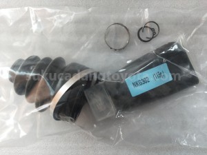 04437BZ050 BOOT KIT FR DRV IN R - TOYOTA