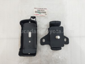 123060C012 INSULATOR SUB-ASSY, - TOYOTA