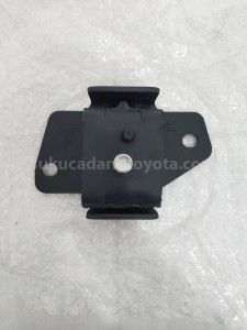 12361BZ132 INSULATOR E/G MTG RH - TOYOTA