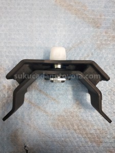 123710L081 INSULATOR, ENGINE MO - TOYOTA