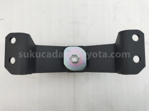 123710L210 INSULATOR, ENGINE MO - TOYOTA