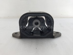 12371BZ170 INSULATOR E/G MTG RR - TOYOTA