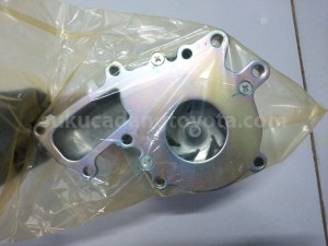 1610009261 PUMP ASSY, WATER - TOYOTA