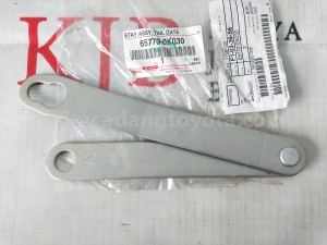 657700K030 STAY ASSY, TAIL GATE - TOYOTA