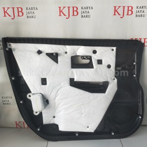 67610BZ830C2 PANEL A/S DR TRIM RH - TOYOTA