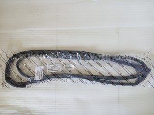 67861BZ220 WEATHERSTRIP FRDR RH - TOYOTA