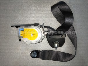 73220BZ520B0 BELT AS FRSEAT OUT L - TOYOTA
