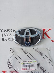 753010D050 EMBLEM SA RAD GRILLE - TOYOTA