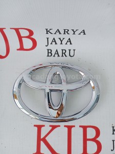 753110K040 EMBLEM, RAD GRILLE - TOYOTA