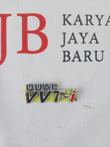 75443BZ180 PLATE LUG COMPT DR 3 - TOYOTA