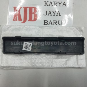 75634BZ010 LID, RF SIDE GAR 2 LH - TOYOTA