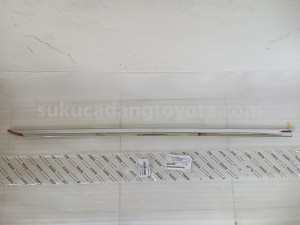 75731BZ130 MOULDING,FR DOOR RH - TOYOTA