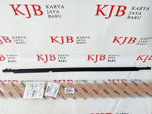 757400K030 MOULDING AS RR DR LH - TOYOTA