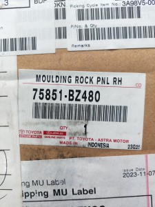 75851BZ480 MOULDING ROCK PNL RH - TOYOTA