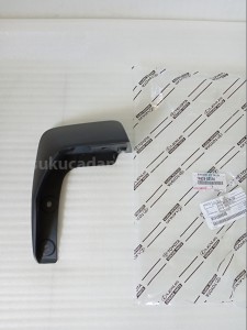 76625BZ050 MUDGUARD,QTR PNL,RH - TOYOTA