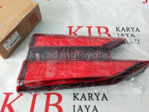 76804BZ050 GARNISH SA,BCKDR LH - TOYOTA