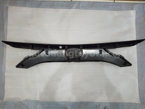 76811BZ500 GARNISH, BACK DR OUT - TOYOTA