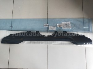 76811BZ750 GARNISH LUG COM OUTS - TOYOTA