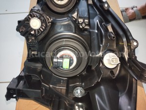 811100DB50 HEADLAMP ASSY, RH - TOYOTA