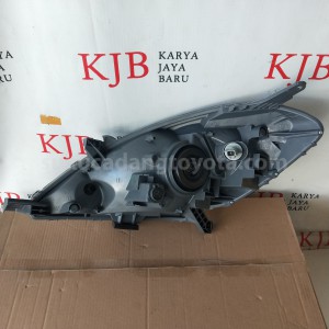 811100K130 HEADLAMP ASSY, RH - TOYOTA